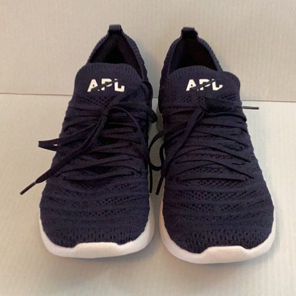 APL Men’s Navy shoes